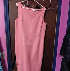 NWOT ST JOHN KNIT Color Pink Size 14, SHEATH DRESS P